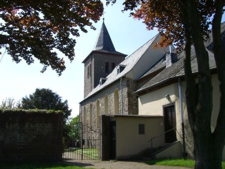 Selfkant-Millen : Nikolauskirche